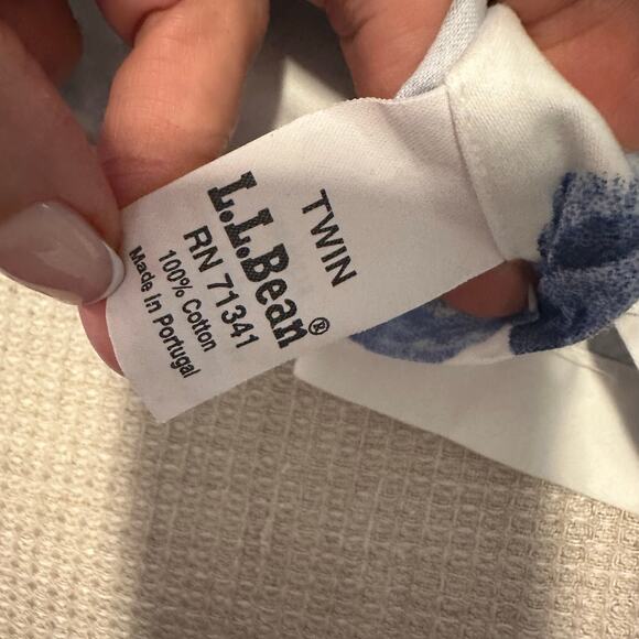 LL Bean Garment Washed Sateen Floral White Blue French Country Sheet Set Twin - Picture 2 of 4